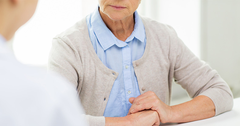 Ulcera alla gamba in una donna di 80 anni