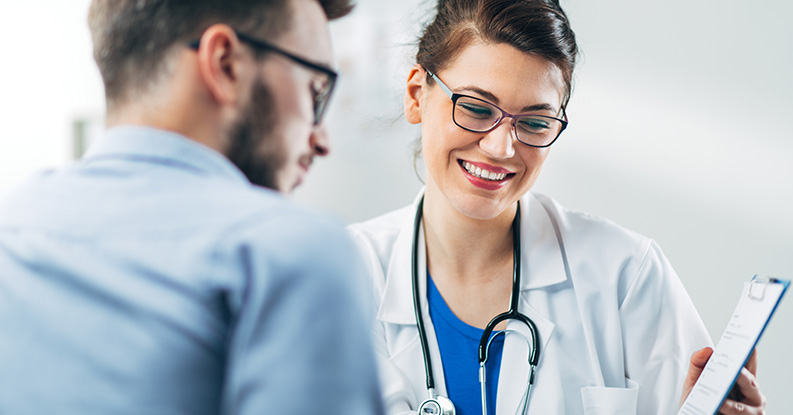 Aftosi recidivanti in uomo di trentacinque anni